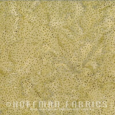 Hoffman 885 Dot Batiks 885-644 Asparagus